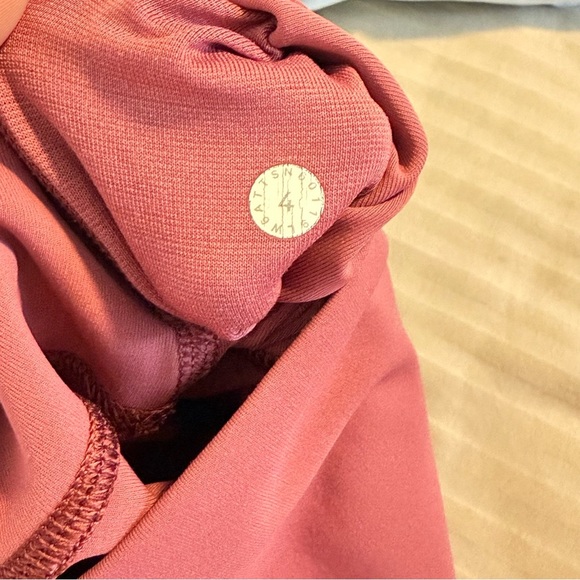 Lululemon Leggings - Picture 6 of 7